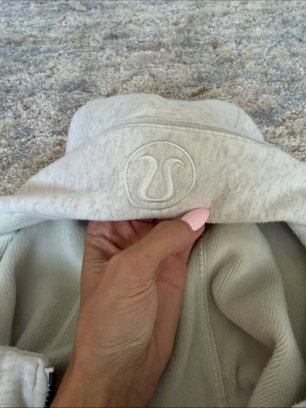 lululemon athletica Light Gray Full-Zip Hooded Jacket - Picture 4 of 7